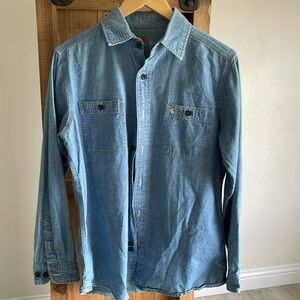 Men’s carhartt denim long sleeve button down collared shirt
